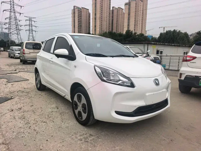 Changan Benben E-Star — Фото автомобиля 3