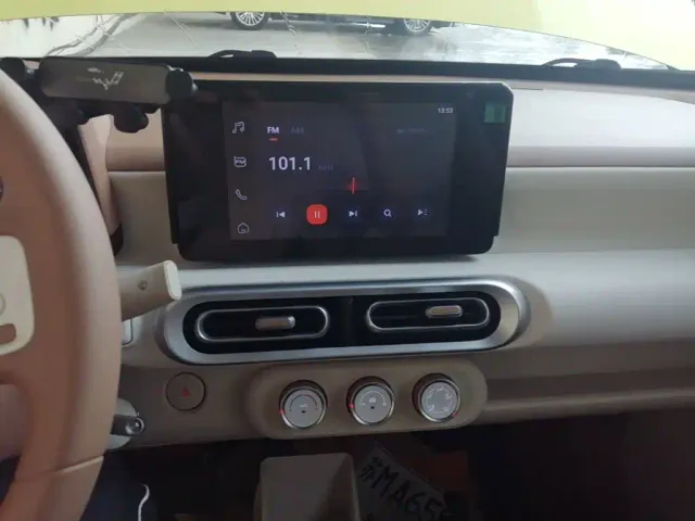 Wuling Hongguang Mini EV — Фото автомобиля 12