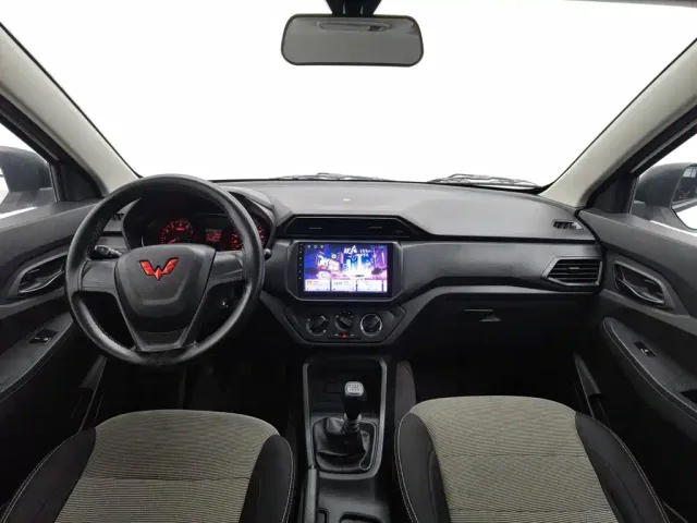 Wuling Hongguang — Фото автомобиля 5