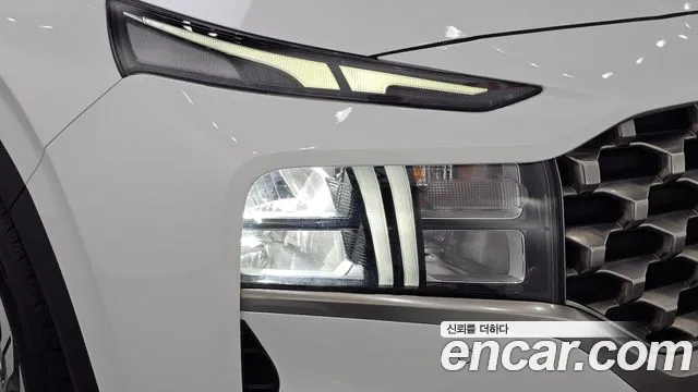 Hyundai Santafe Новый Santa Fe Дизель 2.2 2WD — Фото автомобиля 17