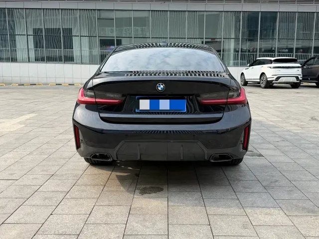 BMW 3 Series — Фото автомобиля 12