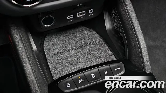 ChevroletGMDaewoo Trailblazer Trailblazer 1.3 турбо 4WD — Фото автомобиля 27