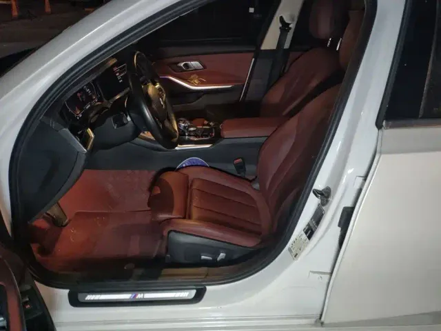 BMW 3 Series — Фото автомобиля 16