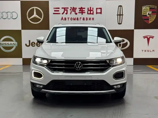 Volkswagen T-Roc — Фото автомобиля 2