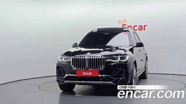 BMW X7 G07 — Фото автомобиля 3