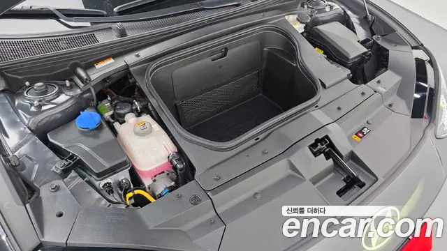 Hyundai Ioniq 6 — Фото автомобиля 6