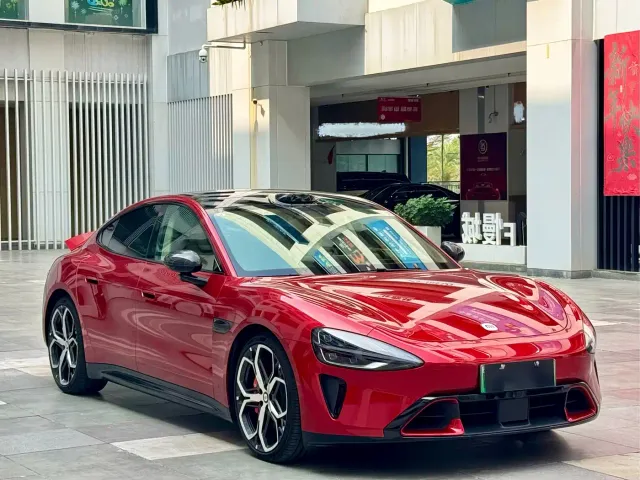 Xiaomi SU7 — Фото автомобиля 3