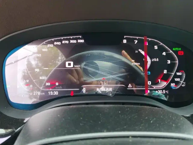 BMW 5 Series — Фото автомобиля 14