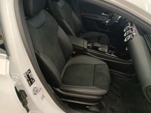 Mercedes-Benz A-Class — Фото автомобиля 2