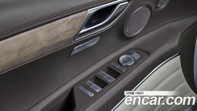 Genesis GV80 — Фото автомобиля 22