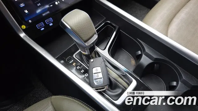 KG_Mobility_Ssangyong Torres Torres Бензин 1.5 2WD — Фото автомобиля 9