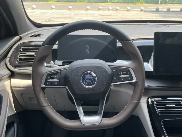 BYD Qin PLUS — Фото автомобиля 18