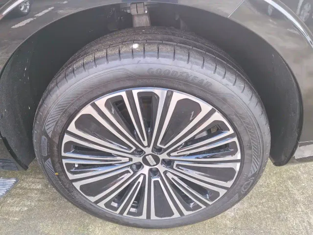 Geely Galaxy M9 — Фото автомобиля 15