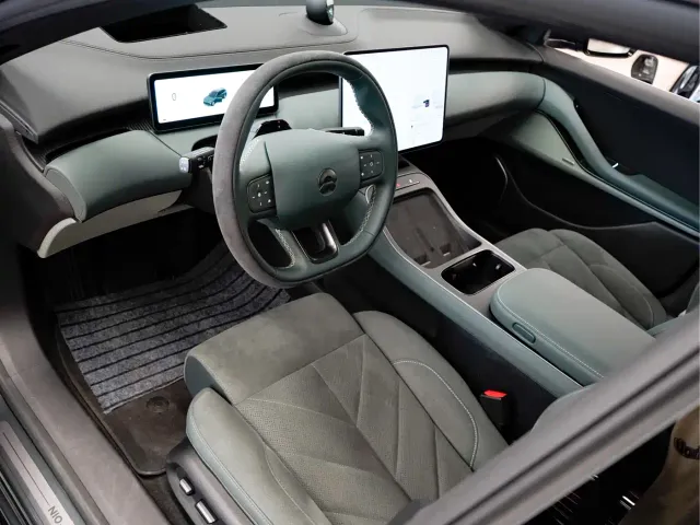 Nio ET5 Touring — Фото автомобиля 12