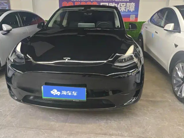 Фотография автомобиля — Tesla Model Y