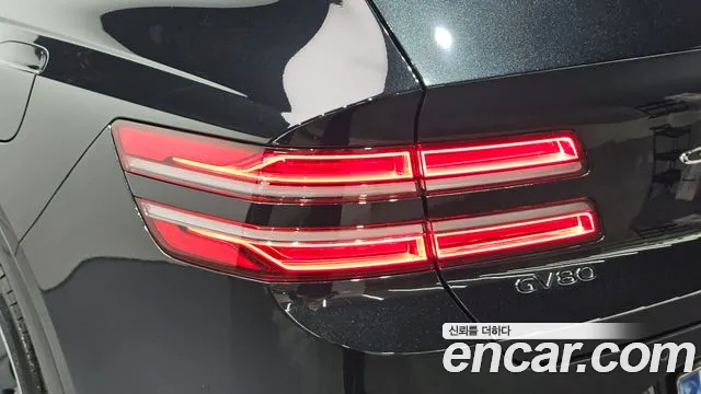 Genesis GV80 — Фото автомобиля 8