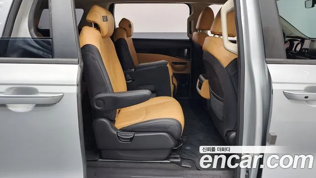 Kia Canival Carnival 4 поколение Дизель 11 мест Prestige — Фото автомобиля 12
