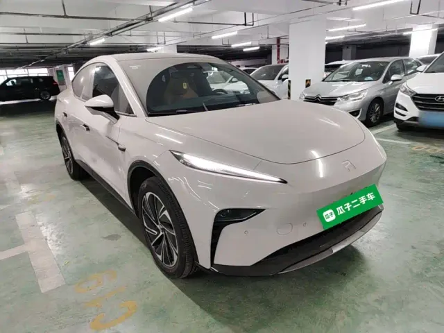 Roewe Feifan R7 — Фото автомобиля 3