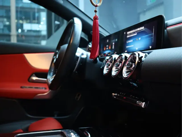 Mercedes-Benz CLA-Class AMG — Фото автомобиля 10
