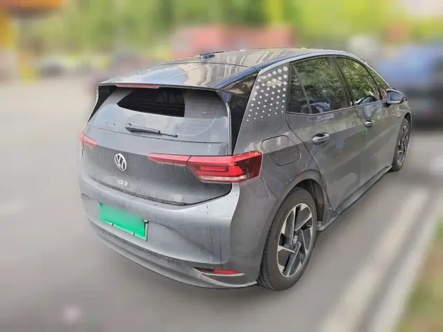 Volkswagen ID.3 — Фото автомобиля 4