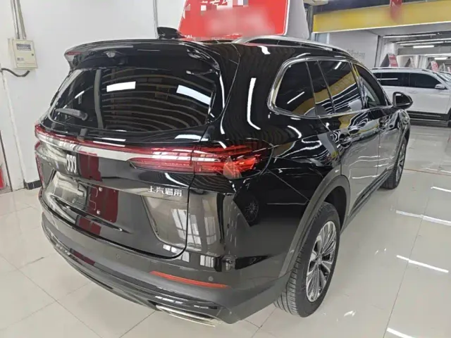 Buick Envision Plus — Фото автомобиля 6