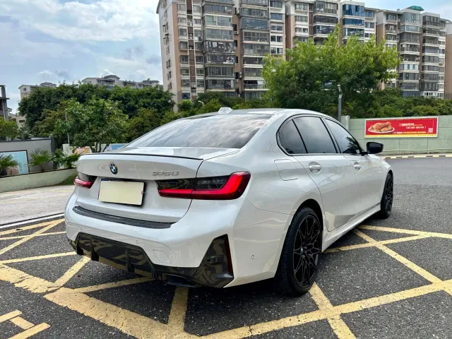 BMW 3 Series — Фото автомобиля 15