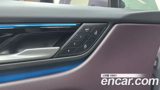 Porsche Macan Electric — Фото автомобиля 26