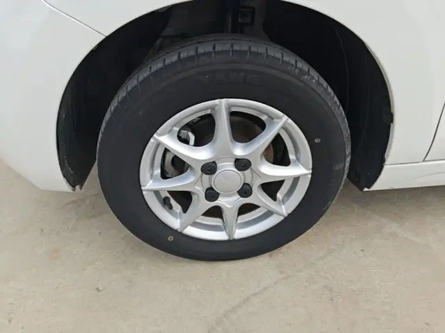 Roewe Clever — Фото автомобиля 22