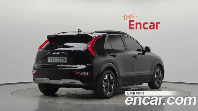 Kia Niro All Niro EV Earth — Фото автомобиля 2