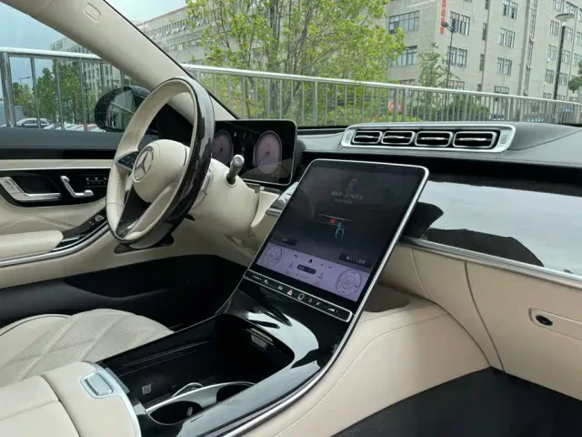 Mercedes-Benz Maybach S-Class — Фото автомобиля 22