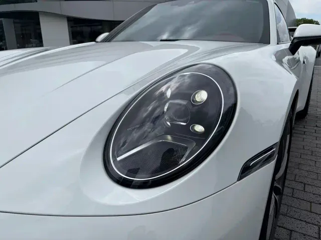 Porsche 911 — Фото автомобиля 3
