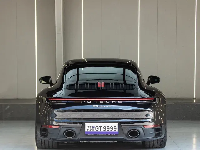 Porsche 911 — Фото автомобиля 8