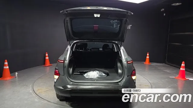 Hyundai Kona SX2 — Фото автомобиля 20