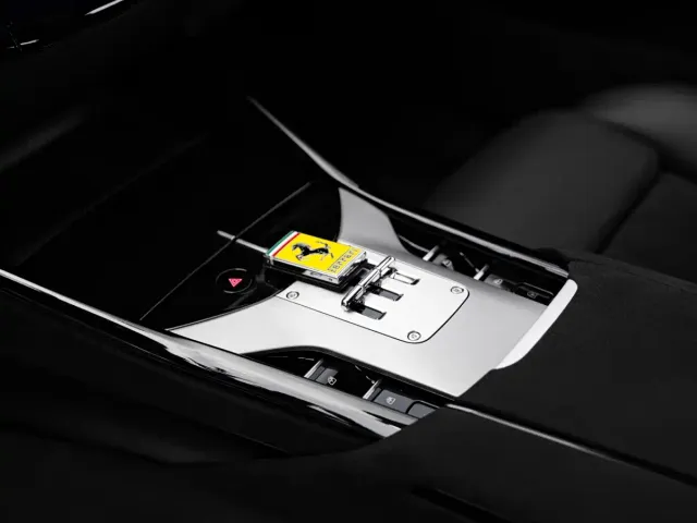 Ferrari Purosangue — Фото автомобиля 21