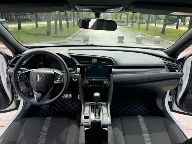 Honda Civic — Фото автомобиля 5
