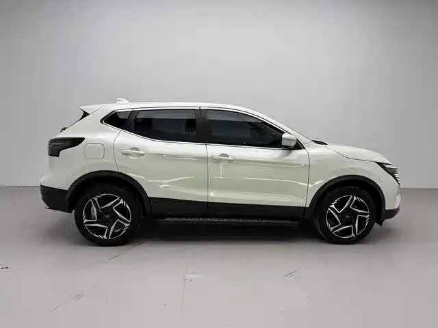 Nissan Qashqai — Фото автомобиля 7