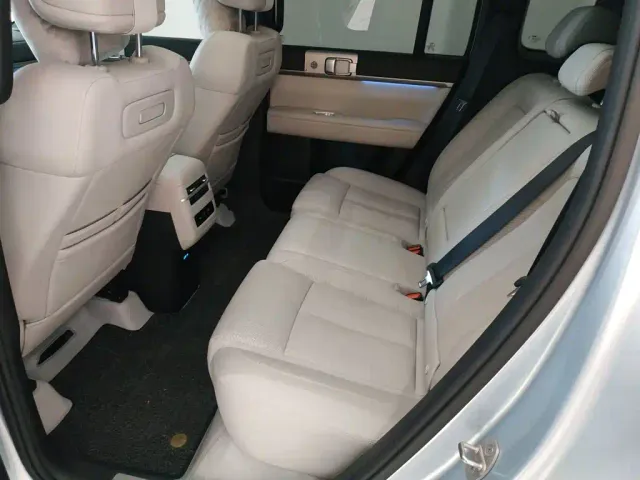 BYD FangChengBao Titanium 7 — Фото автомобиля 16