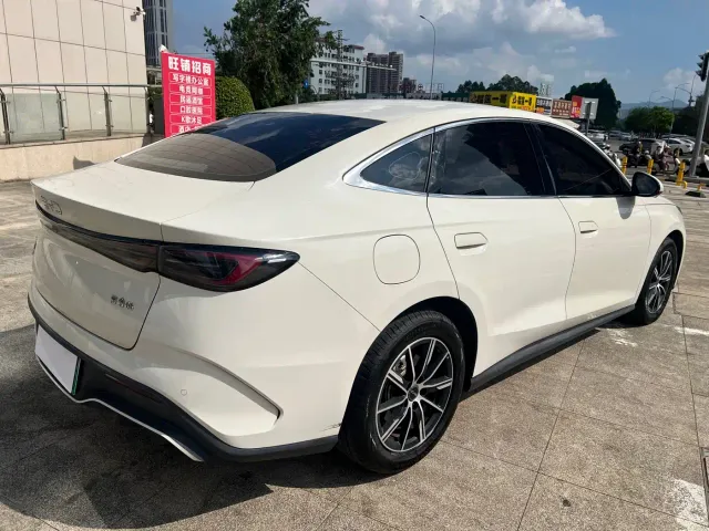 BYD Seal 06 — Фото автомобиля 7