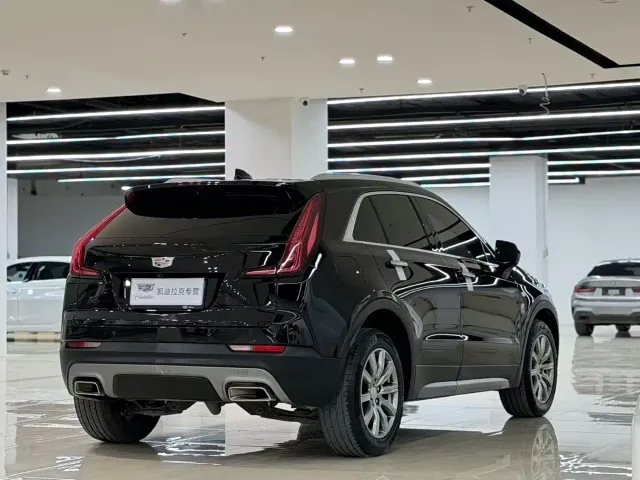 Cadillac XT4 — Фото автомобиля 7