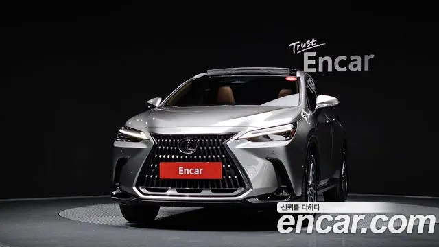 Lexus NX 2nd Gen — Фото автомобиля 3