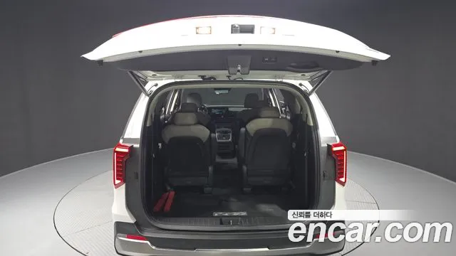 Kia Carnival 4th Gen — Фото автомобиля 26