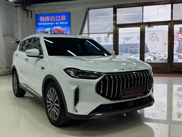 Jetour X70 Plus — Фото автомобиля 3