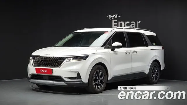 Фотография автомобиля — Kia Carnival Generation 4