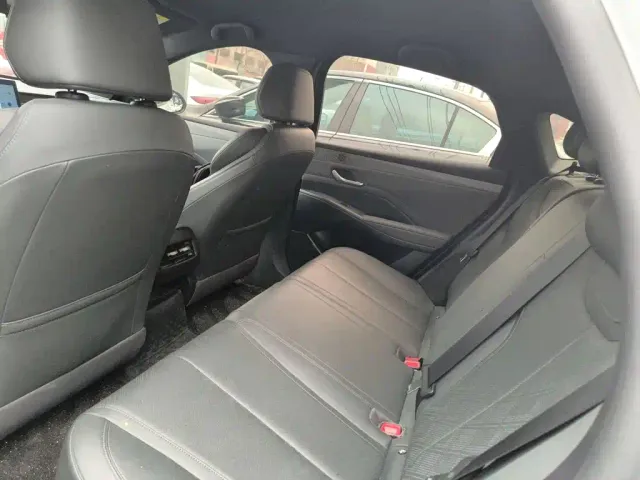 BYD Qin PLUS — Фото автомобиля 12