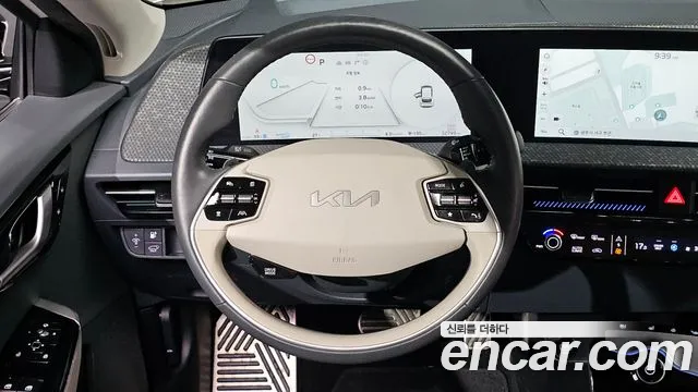 Kia EV6 — Фото автомобиля 11