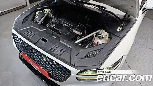 Genesis GV70 2.5T Бензин AWD — Фото автомобиля 6