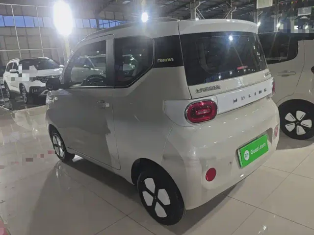 Wuling Hongguang Mini EV — Фото автомобиля 4