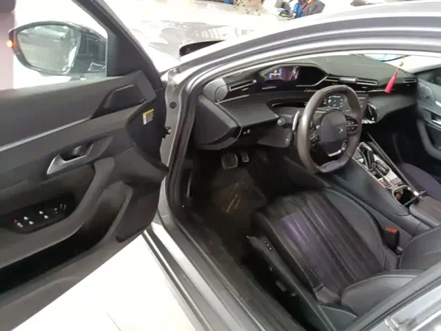 Peugeot 508 — Фото автомобиля 15