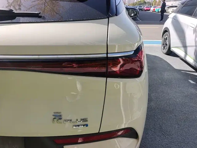 BYD Yuan PLUS — Фото автомобиля 7