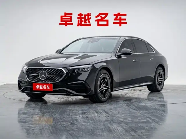 Фотография автомобиля — Mercedes-Benz E-Class